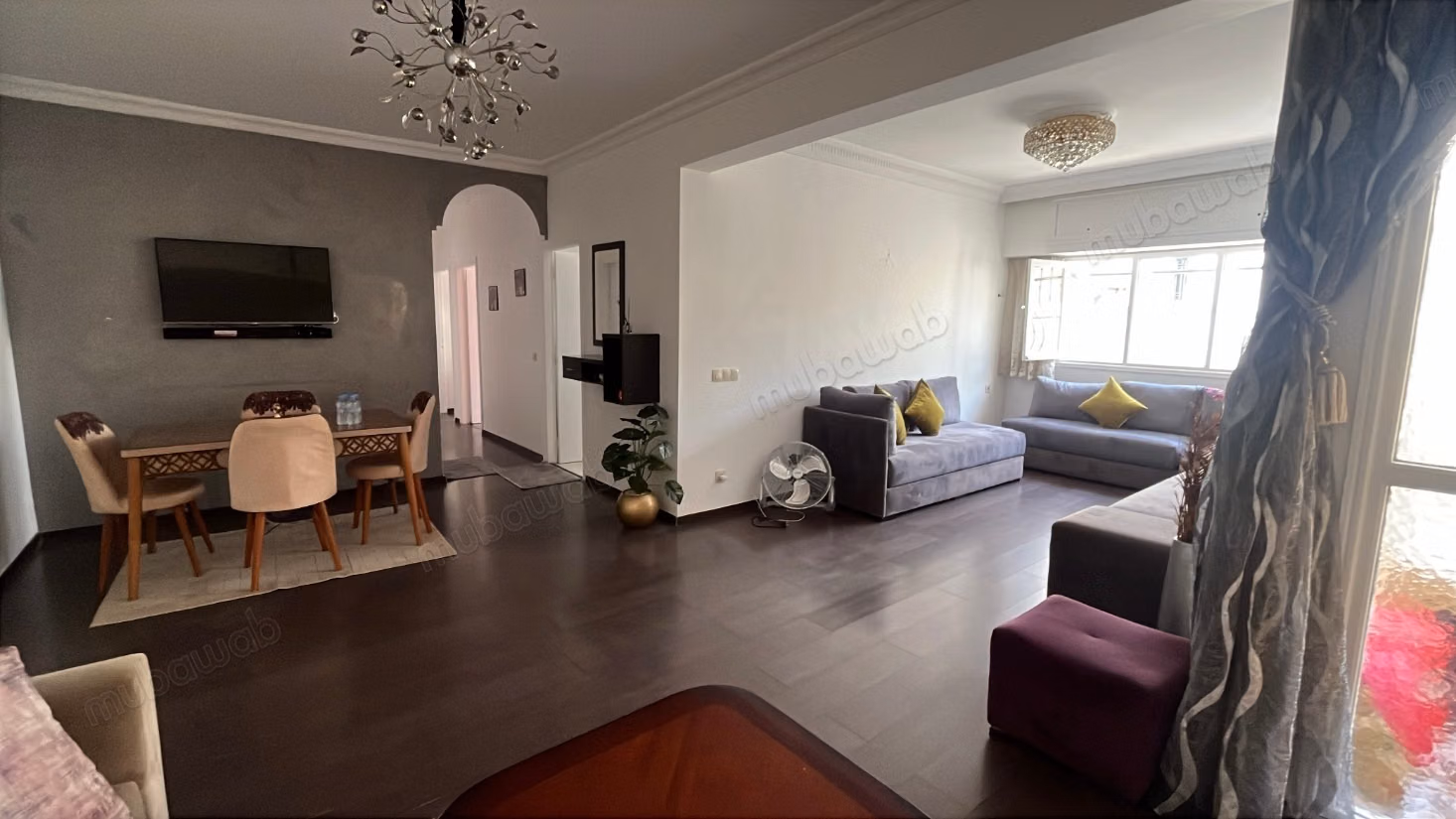 Muy bonito apartamento en alquiler en el centro de Hassan. 3 habitaciones grandes. Bien amueblado