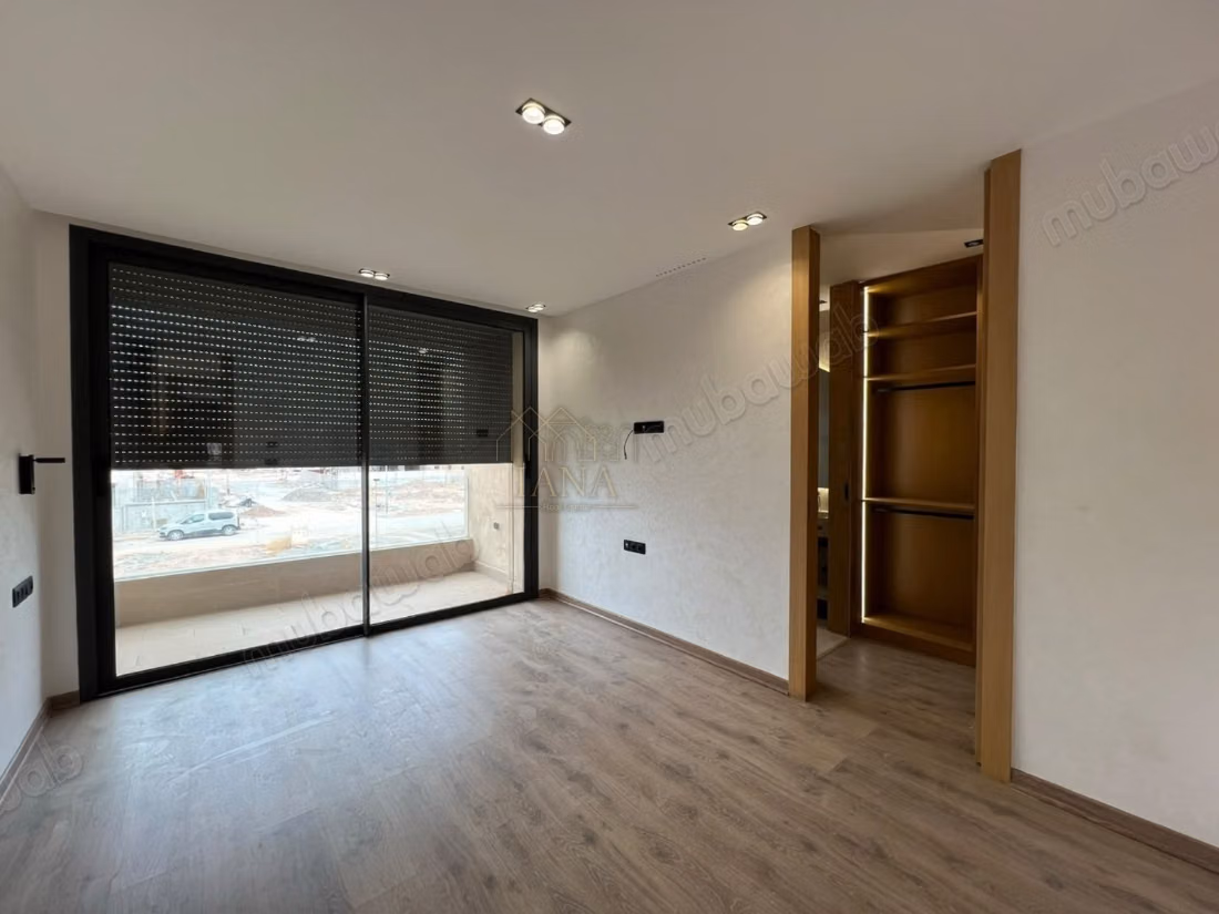 Villa for sale in Targa Marrakech 5 suites, swimming pool