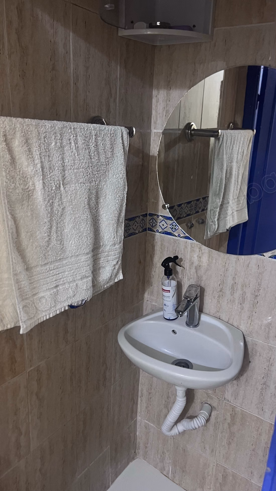 House for rent in Ghazoua. 2 lovely rooms
1 living room