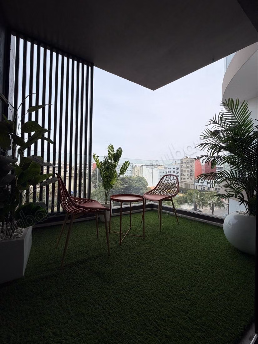 Superb new studio well furnished with terrace