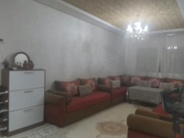 Location d'un appartement à Sala el Jadida. 
3 pièces confortables. 
Meublé