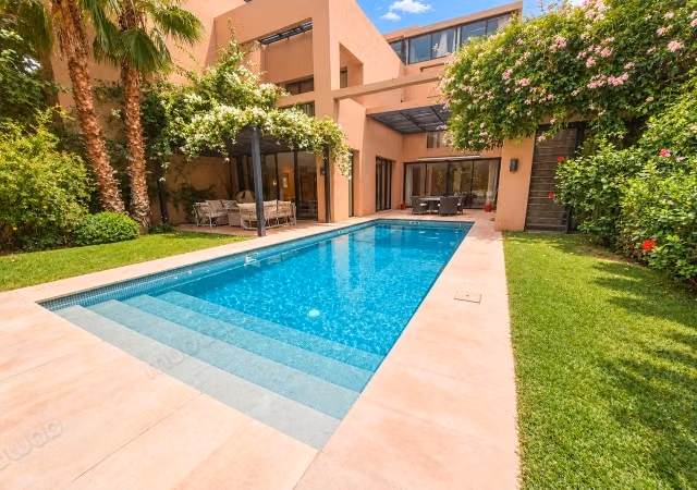 Sublime villa première ligne de Golf à louer