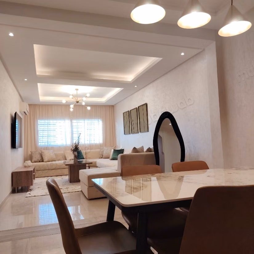 Alquiler de un apartamento en la Ruta Casablanca. 2 habitaciones agradables. Amueblado