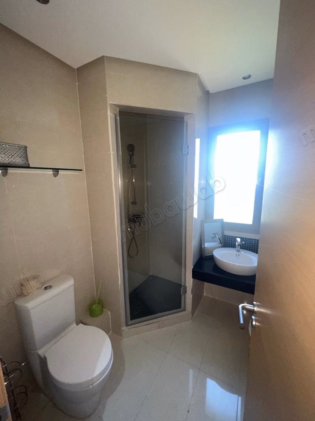 Huur dit appartement in Agdal. Oppervlakte 115 m². Goed ingericht