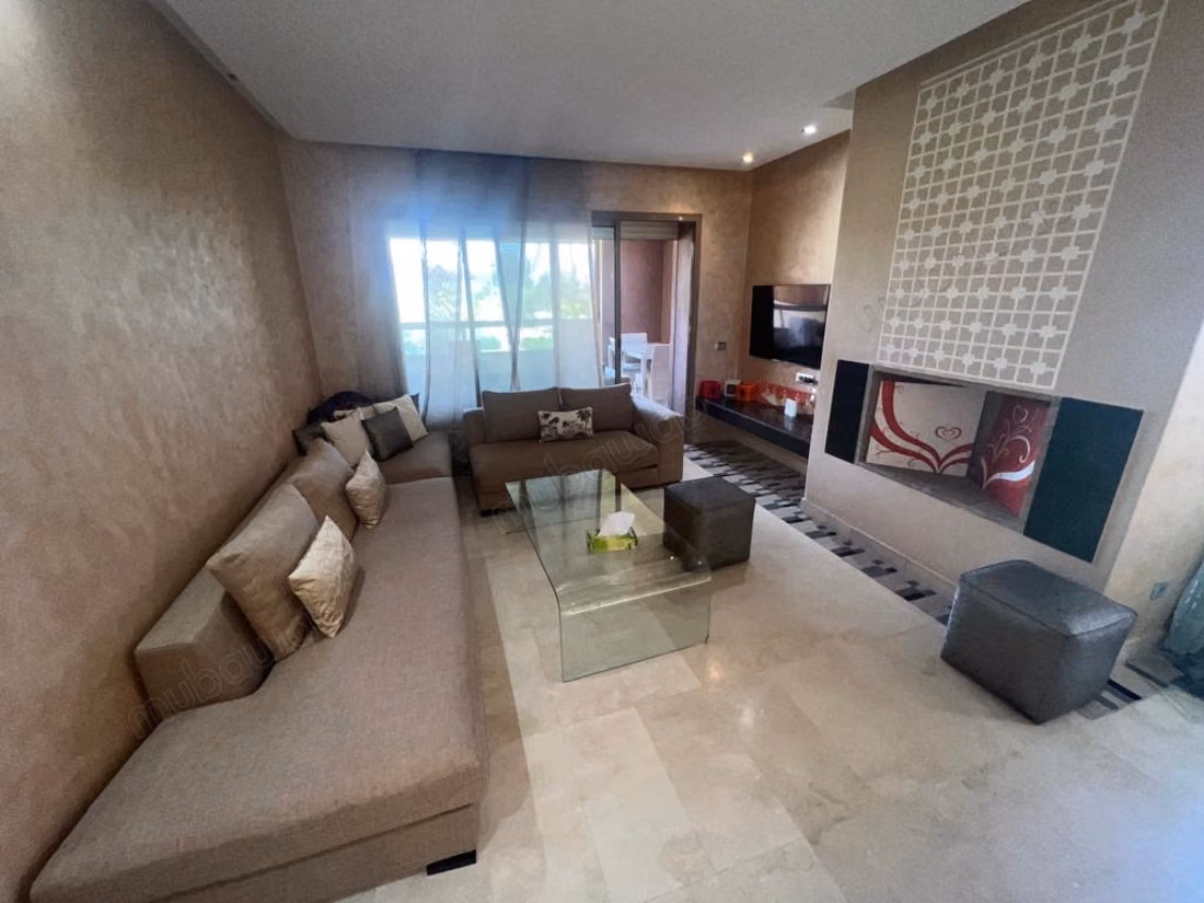 Huur dit appartement in Agdal. Oppervlakte 115 m². Goed ingericht