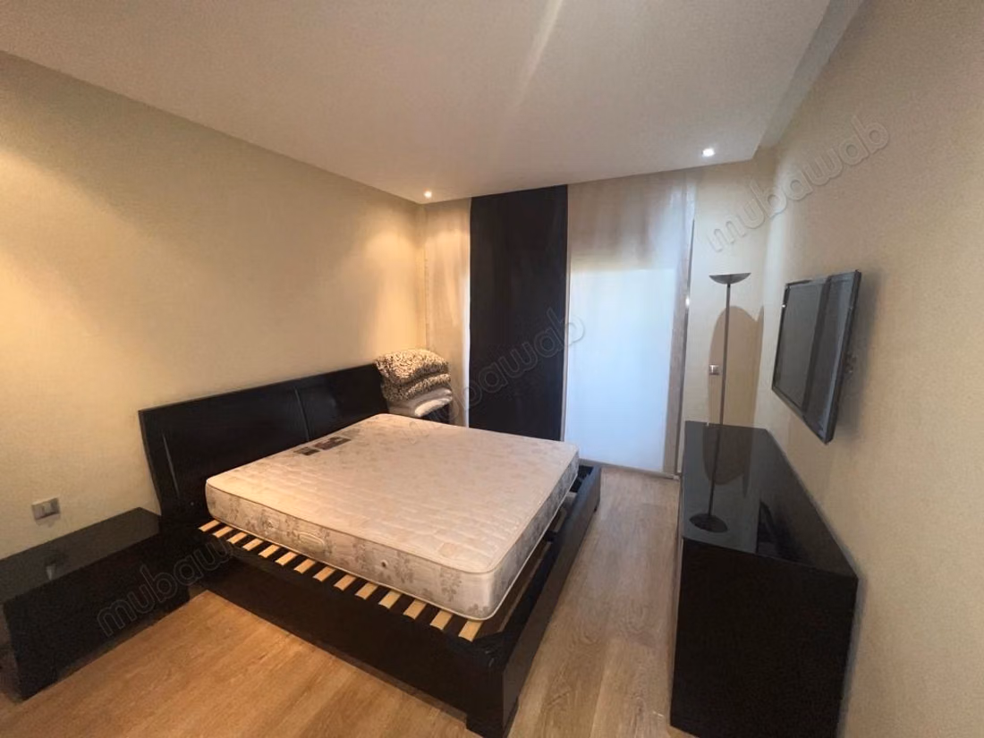 Huur dit appartement in Agdal. Oppervlakte 115 m². Goed ingericht