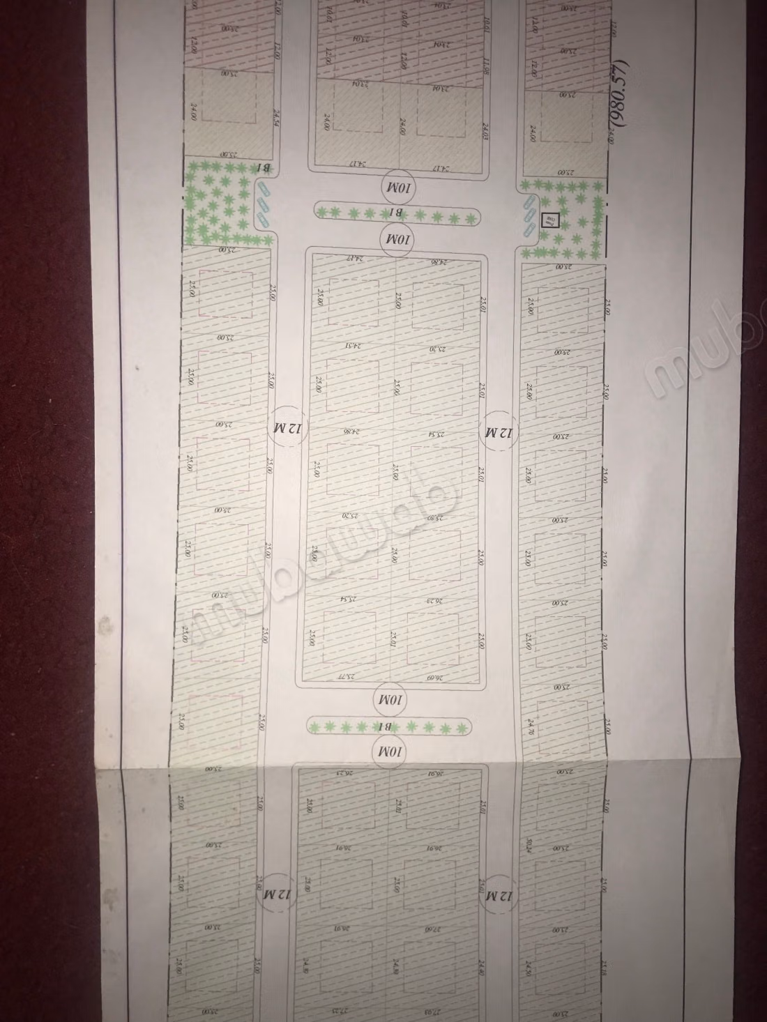 Terrain à vendre à Les Chenes. Superficie de 100000 m²