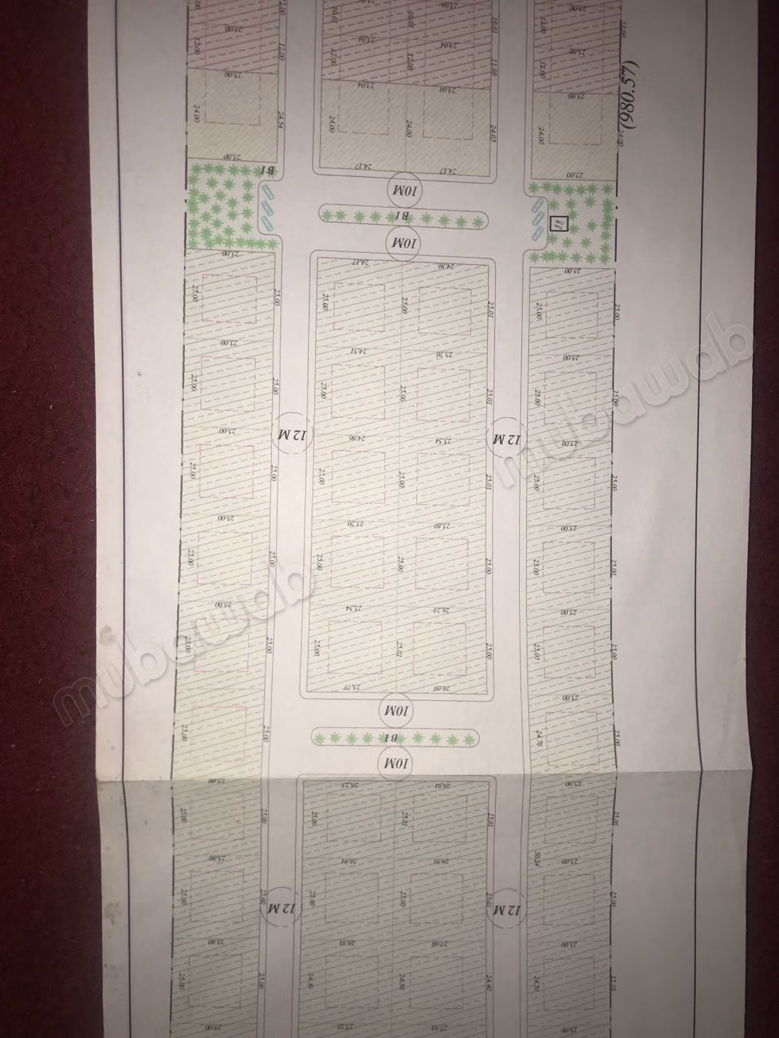 Terrain à vendre à Les Chenes. Superficie de 100000 m²