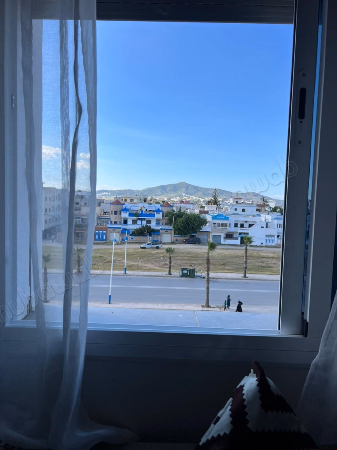 Beautiful apartment for sale in Martil. 2 beautiful bedrooms. Elevator and terrace