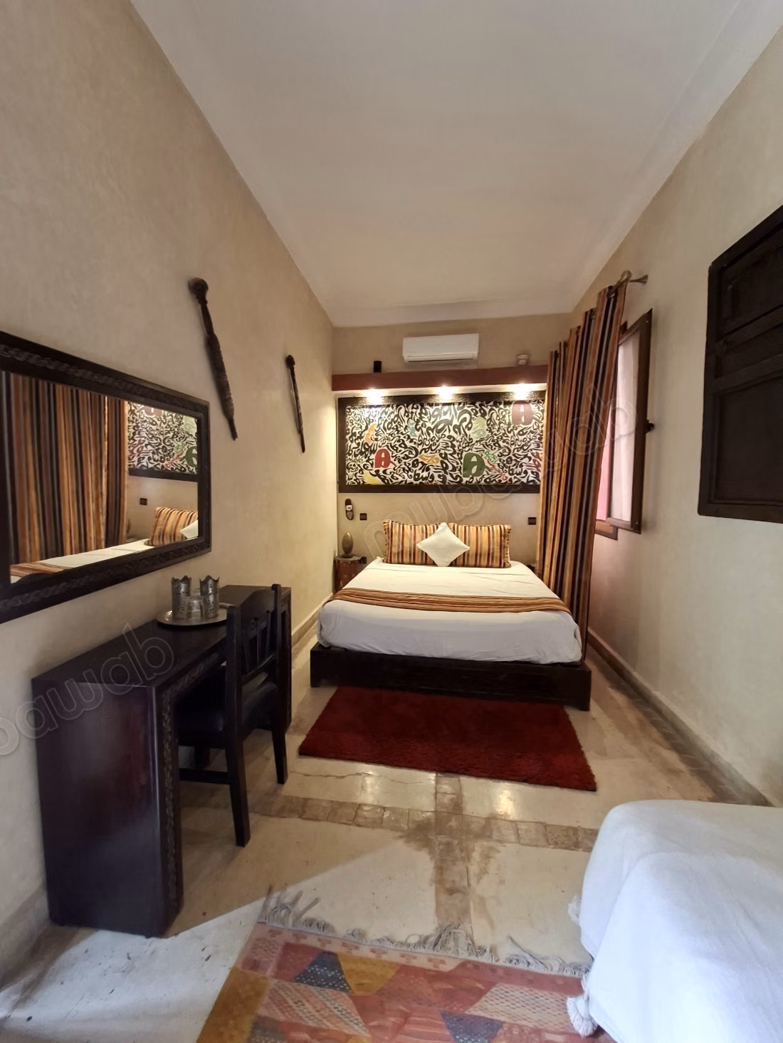 RIAD ZITOUN, At the Crossroads of the Medina of Marrakech Exceptional Riad with 9 Suites – Title & Authorization for Guest House – 90% Profitability