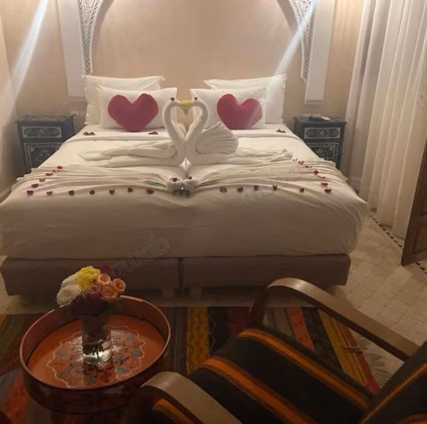 Beautiful Turn Key Guesthouse for Sale 
Kasbah 
1.4 million Euro Negotiable