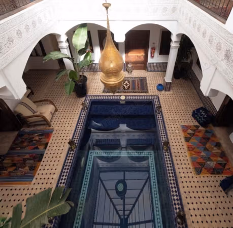 Hermosa casa de huéspedes llave en mano en venta Kasbah 1.4 millones de euros negociable