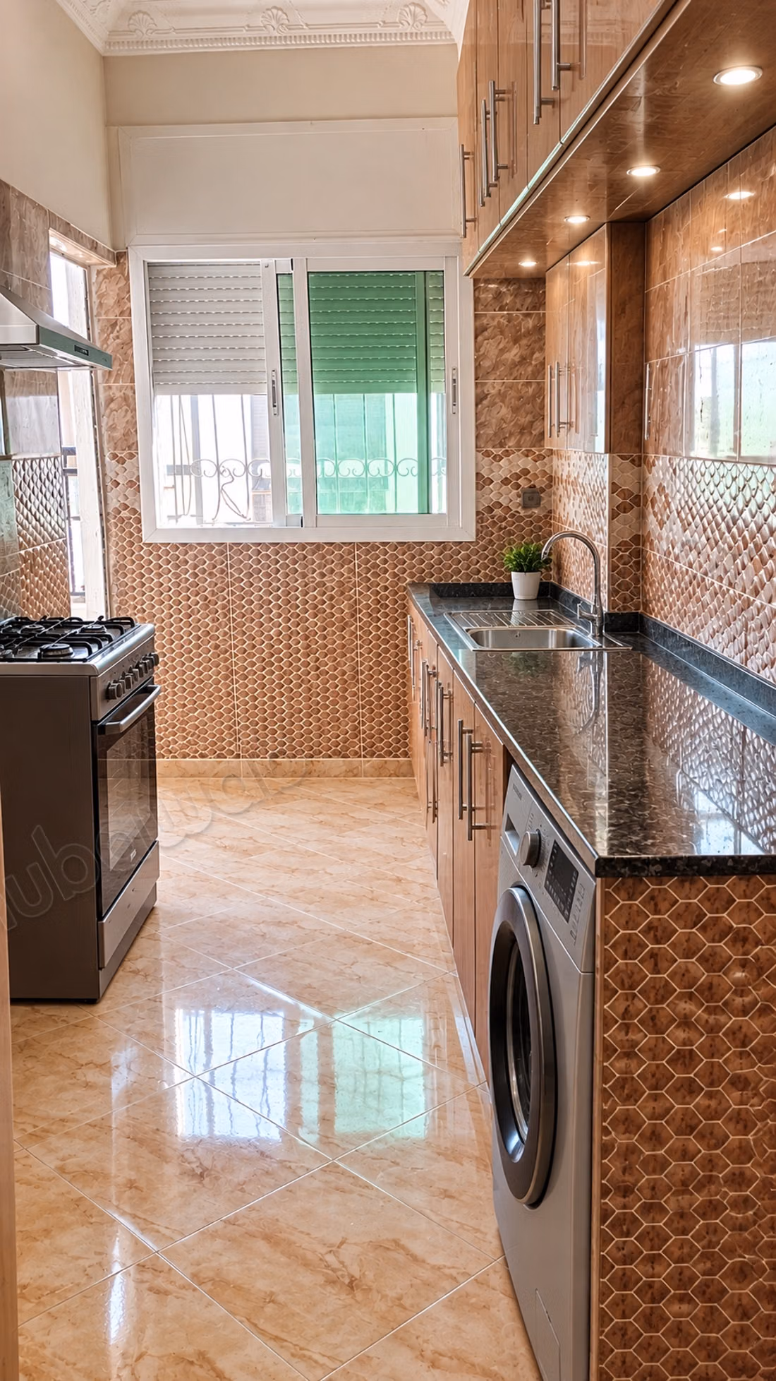 Sale of a beautiful apartment in Ain Aouda. Area 79 m². Reinforced door and secure residence