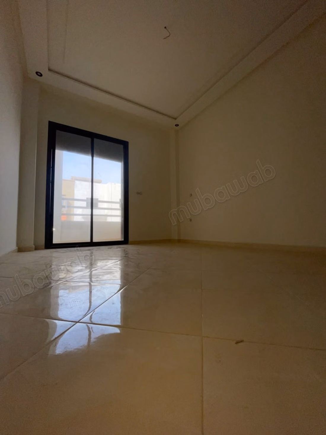 Selling an apartment in Maamora. 2 beautiful bedrooms. With elevator