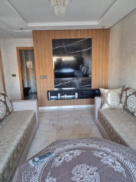 Find an apartment to buy. 3 beautiful rooms. Well decorated