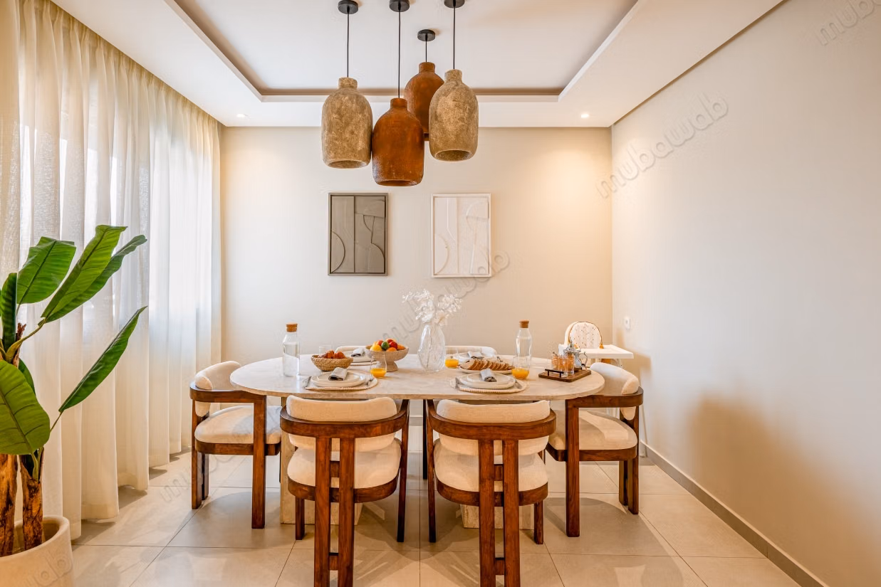 Apartamento Familiar Guéliz – Piscina y área de juegos