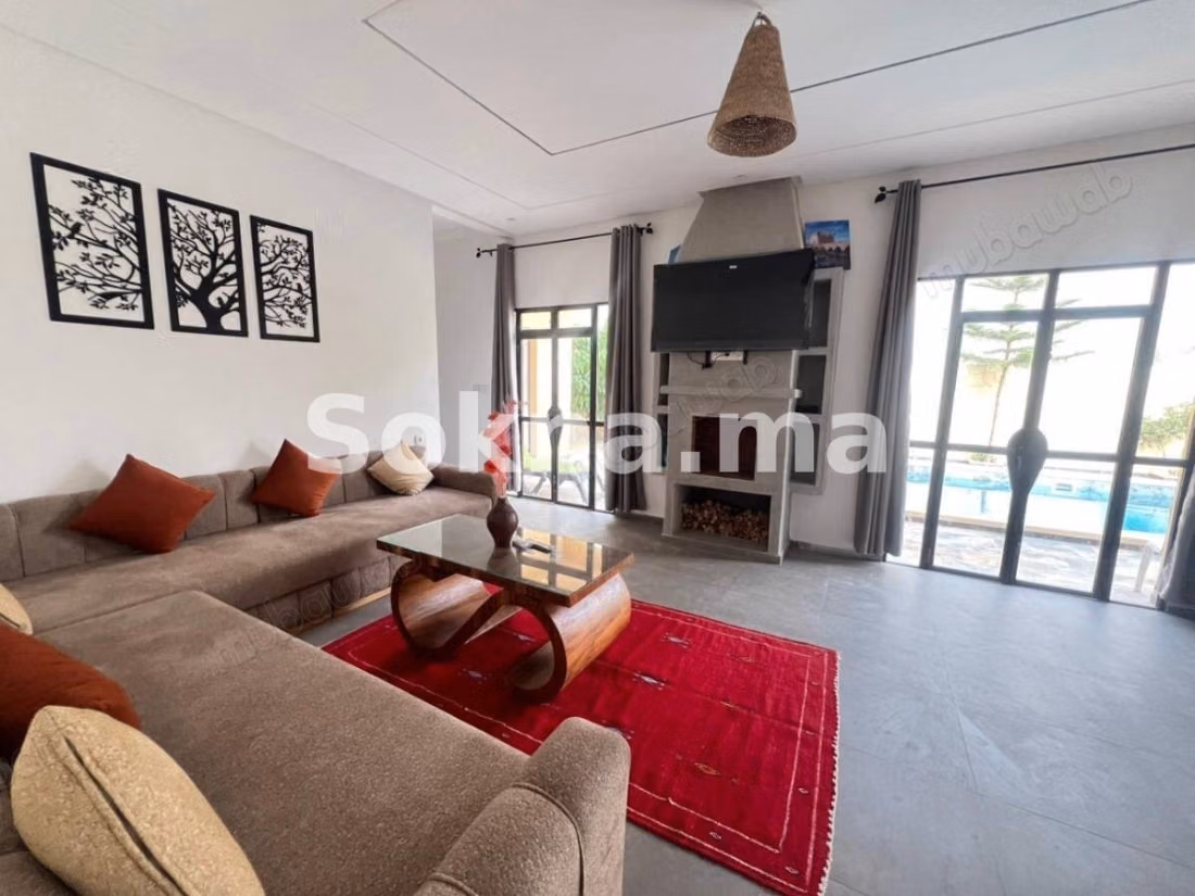 Villa con piscina en venta – Ghazoua KM 8