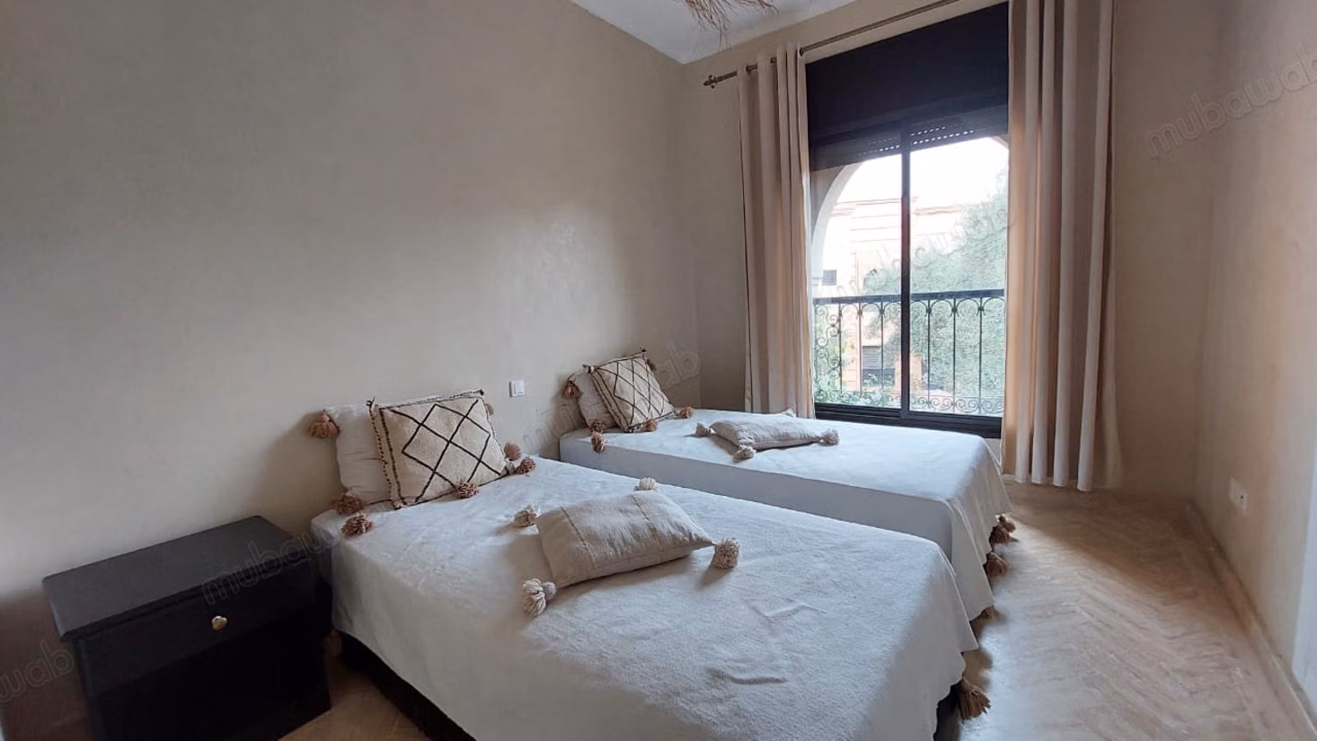 Appartement dans une jolie résidence avec piscine