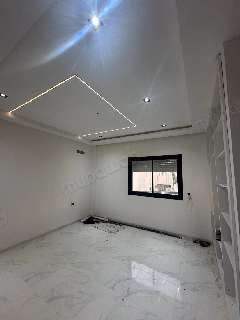 A vendre S2 NEUF Hammamet centre Ascenseur