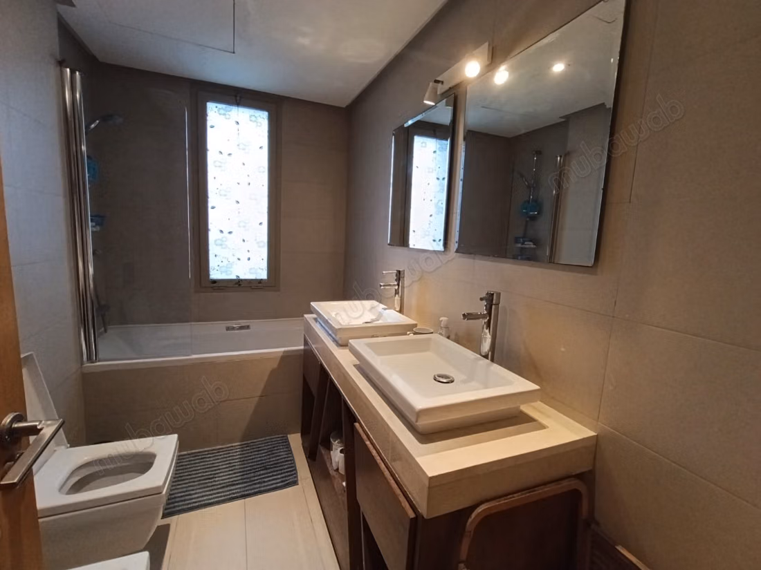 Gemeubileerd appartement te koop – Salé, marina
