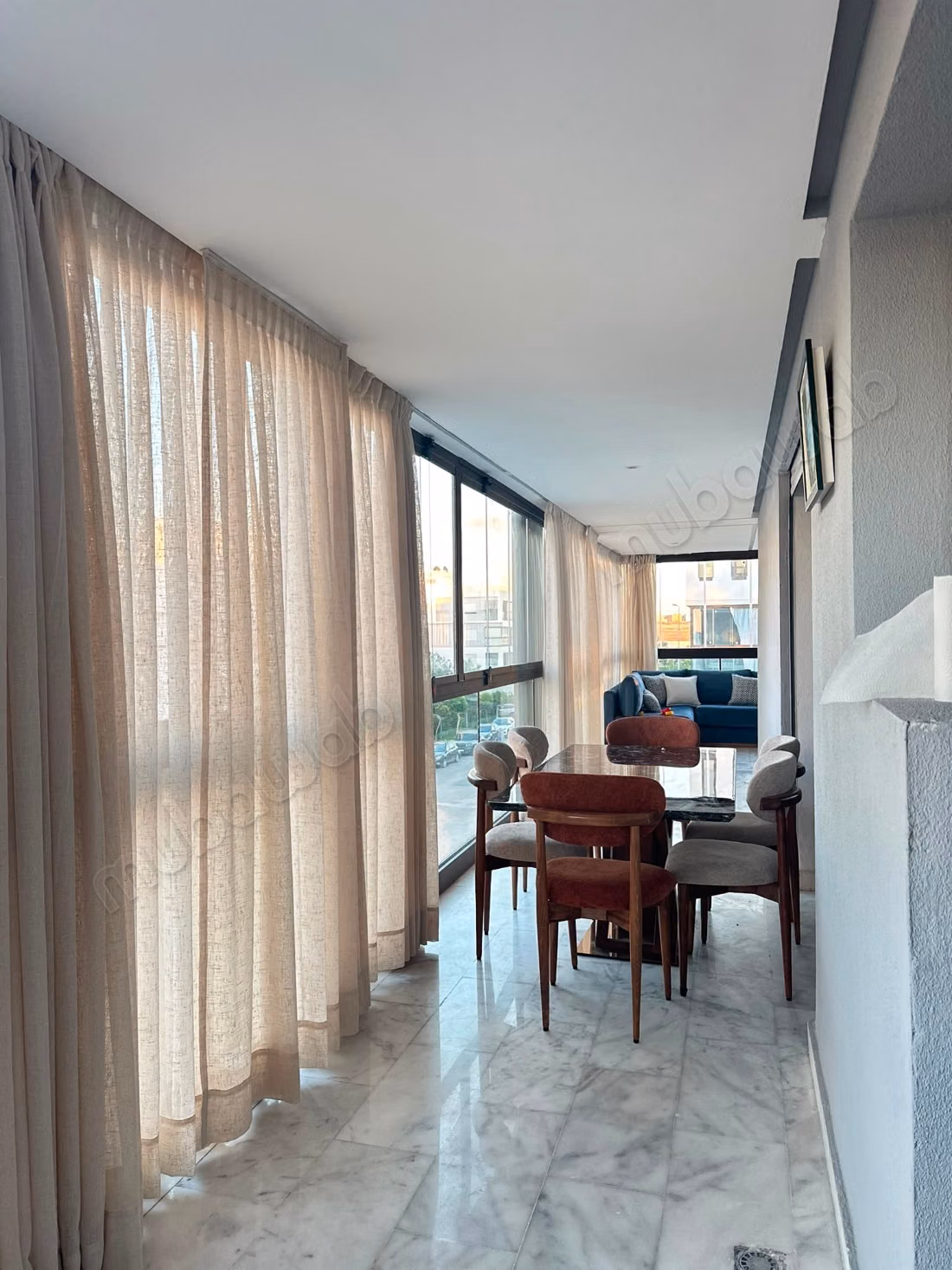 For rent superb furnished apartment, 134 m², 3 bedrooms