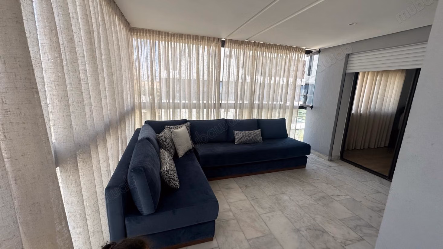 For rent superb furnished apartment, 134 m², 3 bedrooms