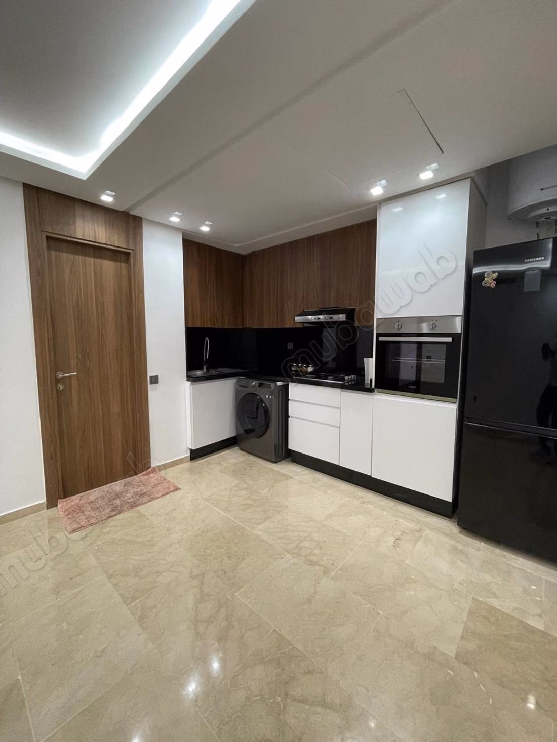 À LOUER – Bel appartement moderne avec terrasse