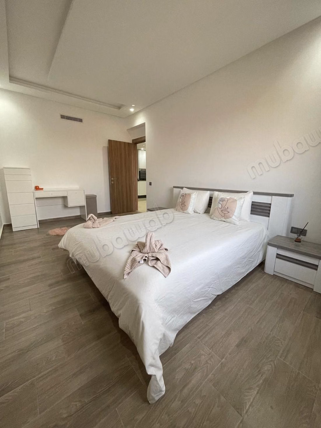 À LOUER – Bel appartement moderne avec terrasse
