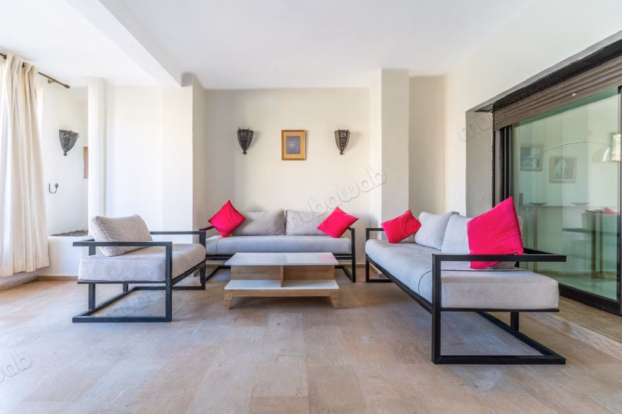 Beautiful apartment for rent on the ground floor