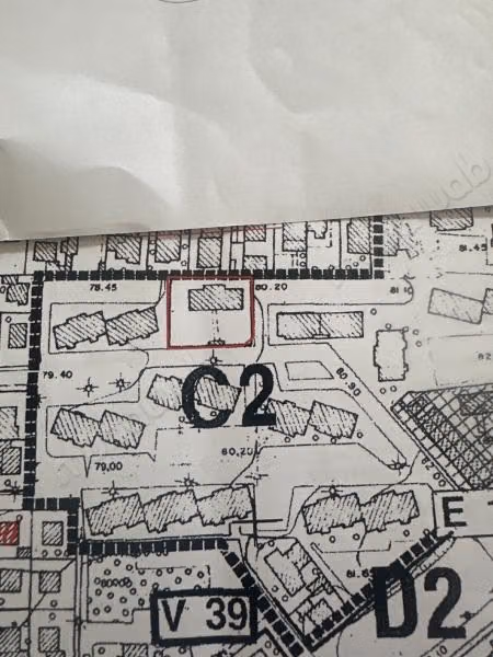 Vente terrain à Aviation Mabella.
Superficie 1332 m²