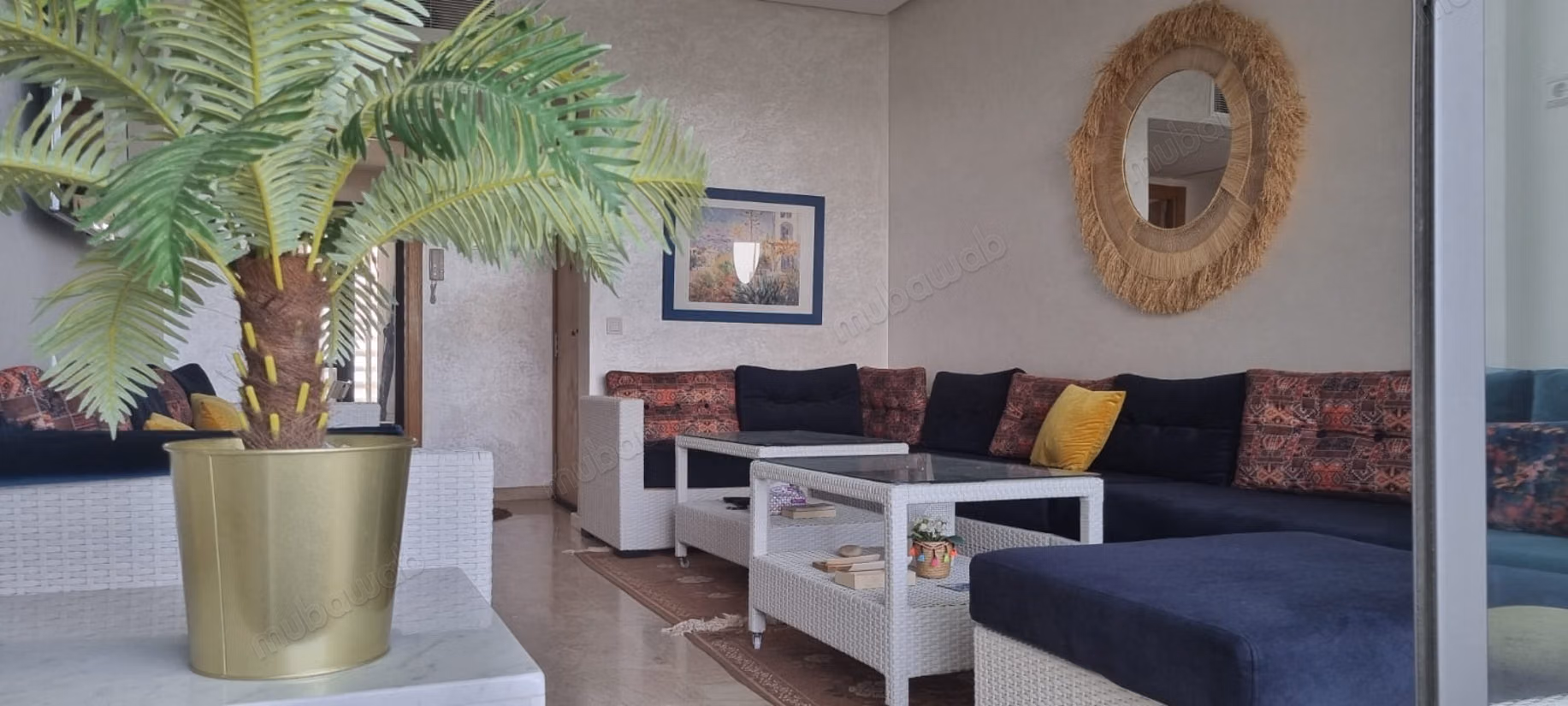 For rent - Bright and comfortable apartment - Long term