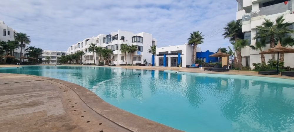 For rent - Bright and comfortable apartment - Long term