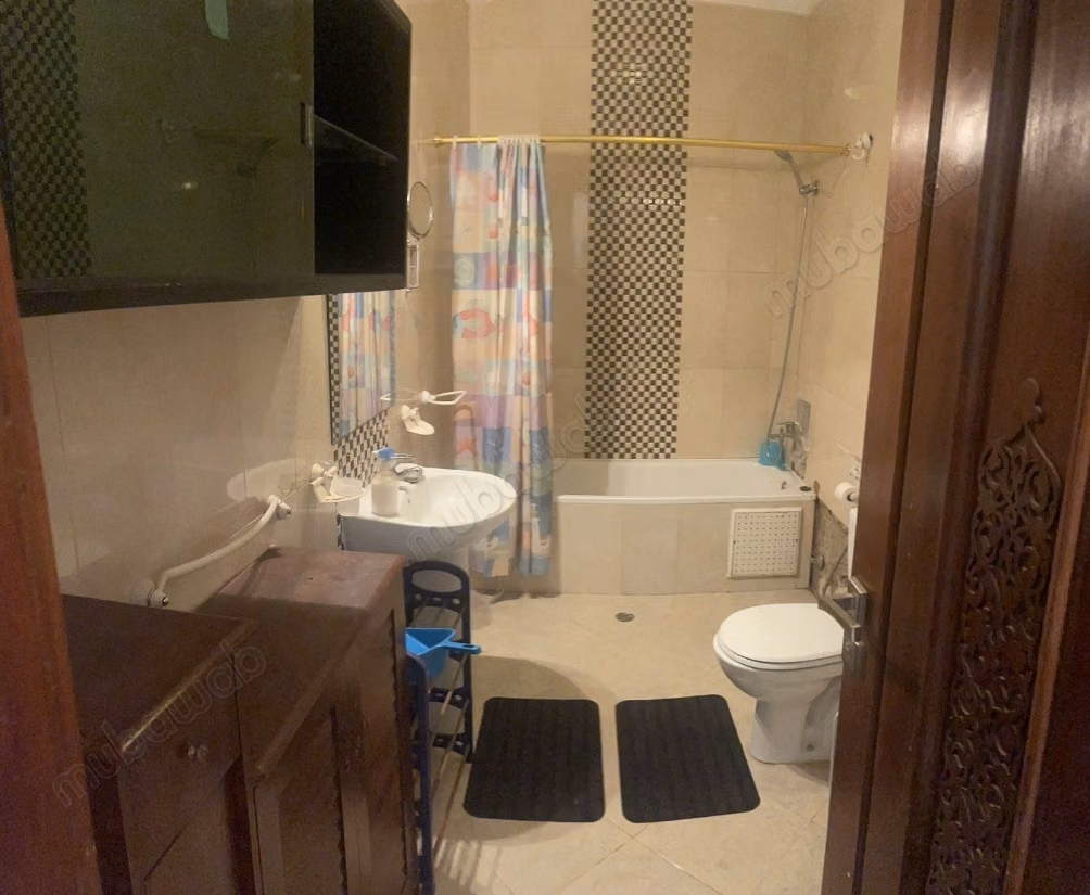 High-end house for sale in Harhoura. Area 123 m². Reinforced door, Moroccan lounge