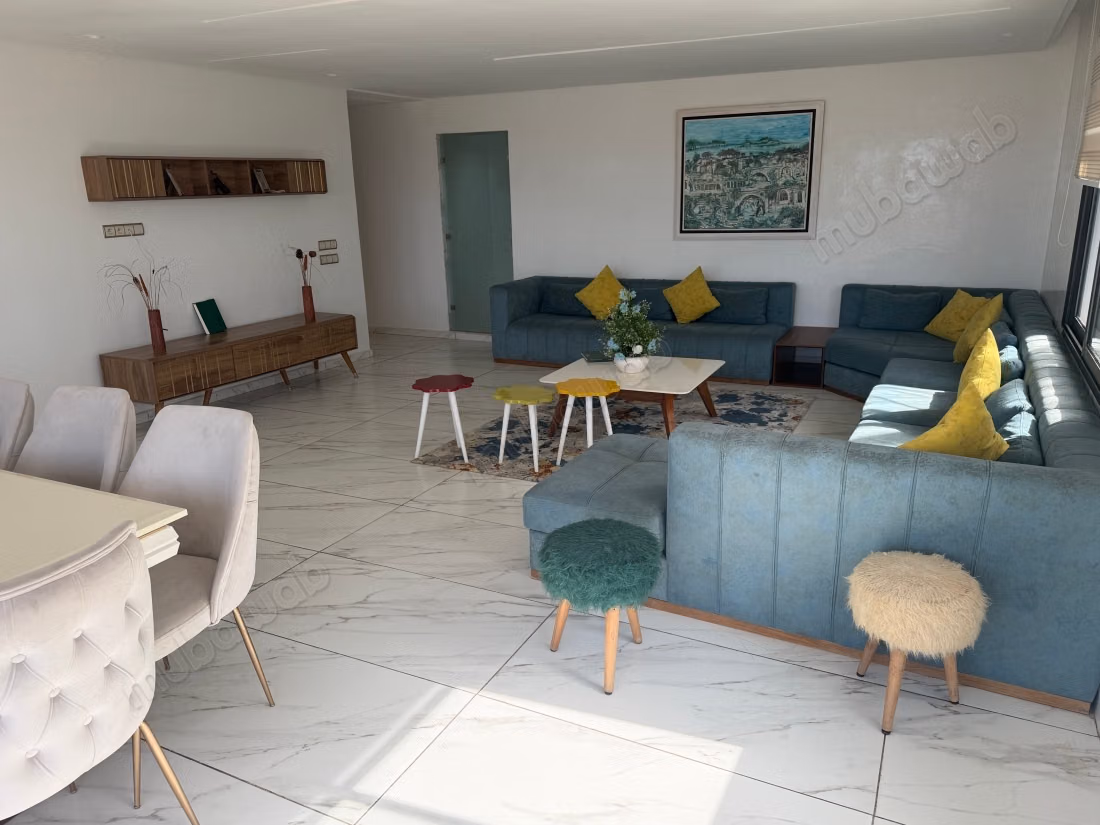 Magnificent villa for sale in Harhoura. 8 rooms. Well furnished