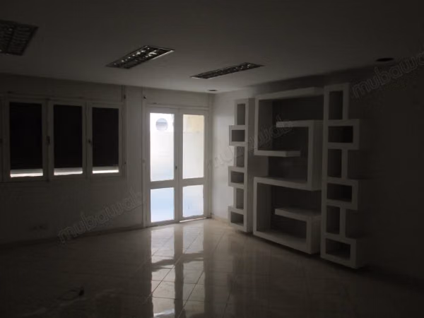Office for rent in MAARIF