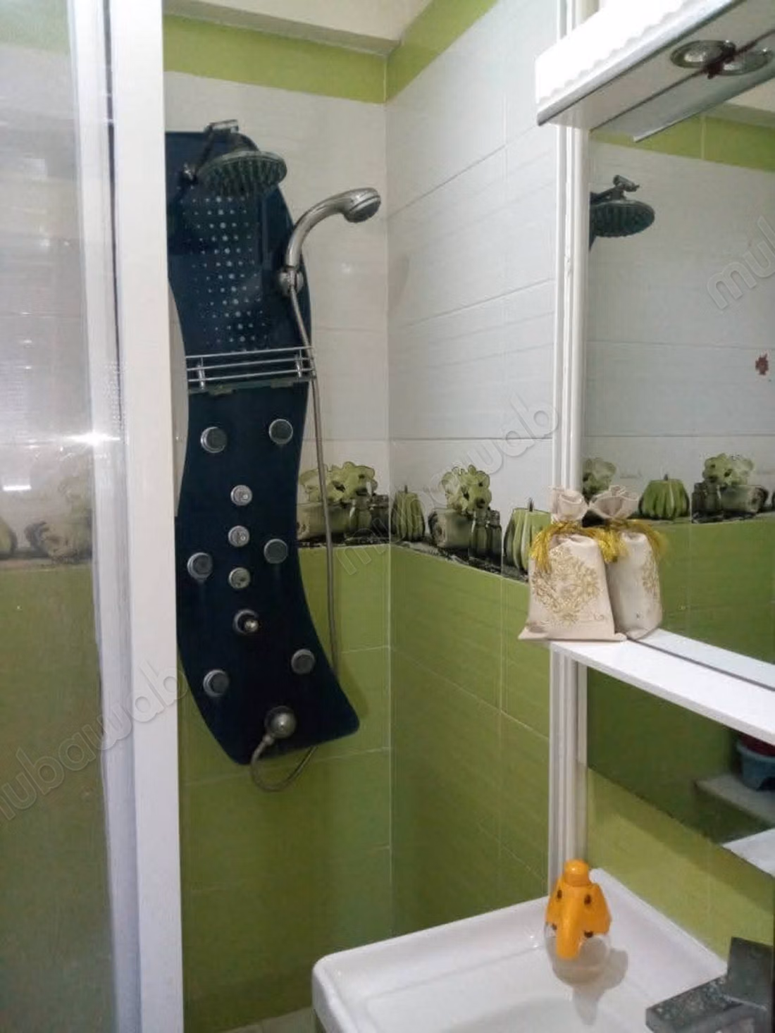 Superbe appartement à vendre à Ouled Moussa. 2 grandes pièces. Bien meublé