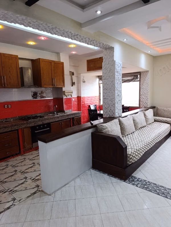 Prachtig appartement te koop in Ouled Moussa. 2 grote kamers. Goed gemeubileerd