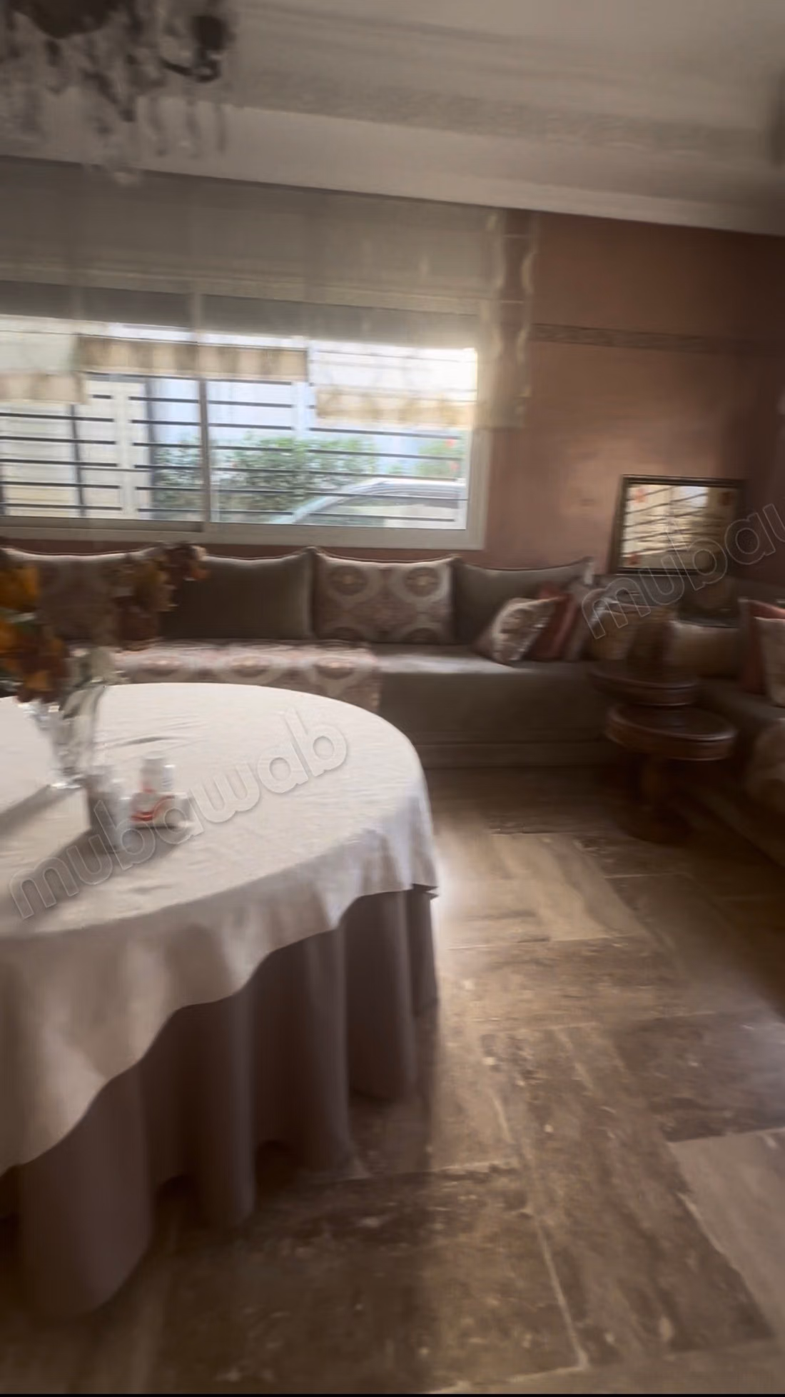 Luxury house for sale in Bir Rami Est. 9 large rooms. Beautiful terrace and garden