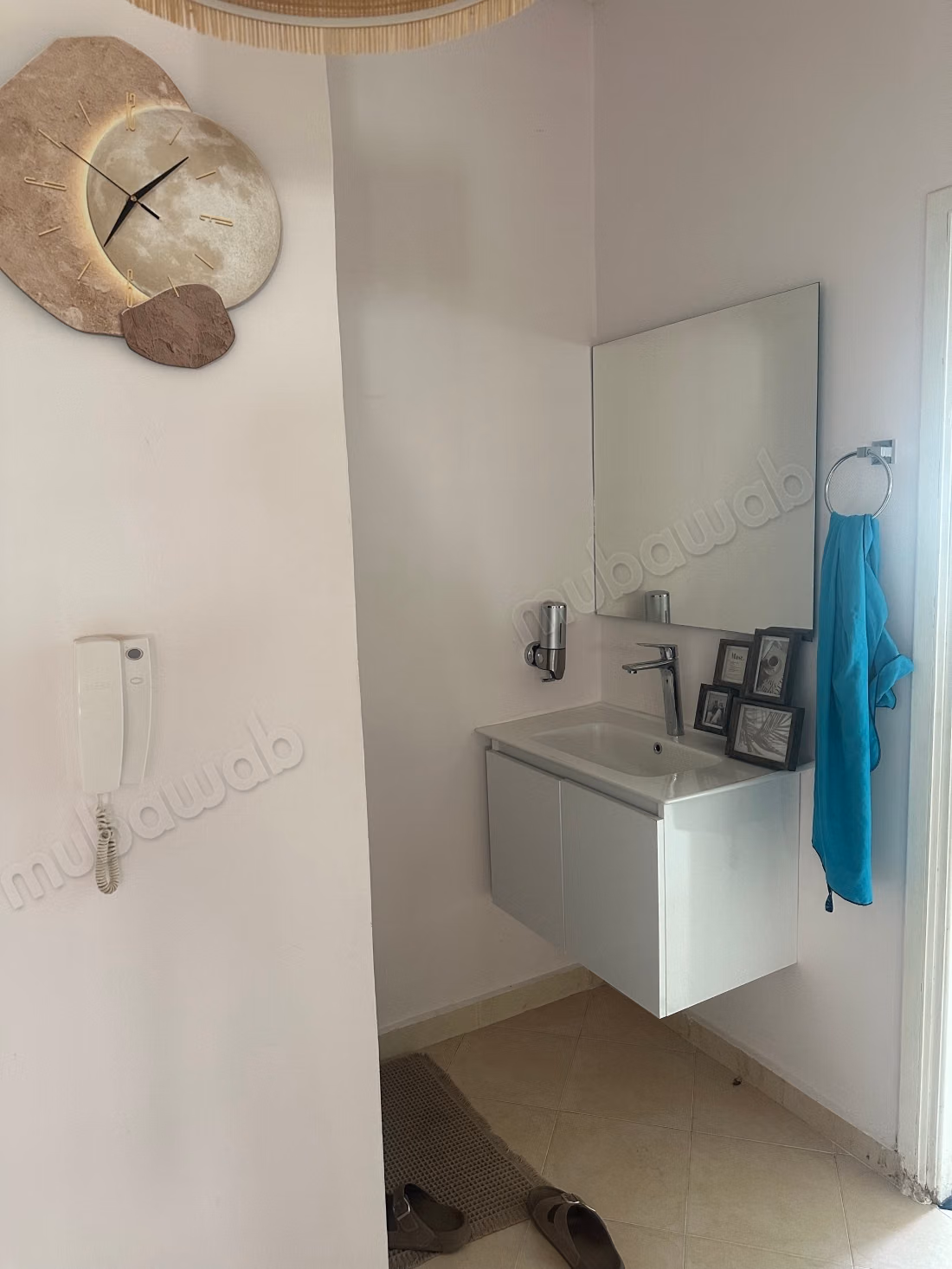 Bel appartement à vendre dans le quartier d'Al-Naseem. Superficie totale 96 m². Terrasse lumineuse