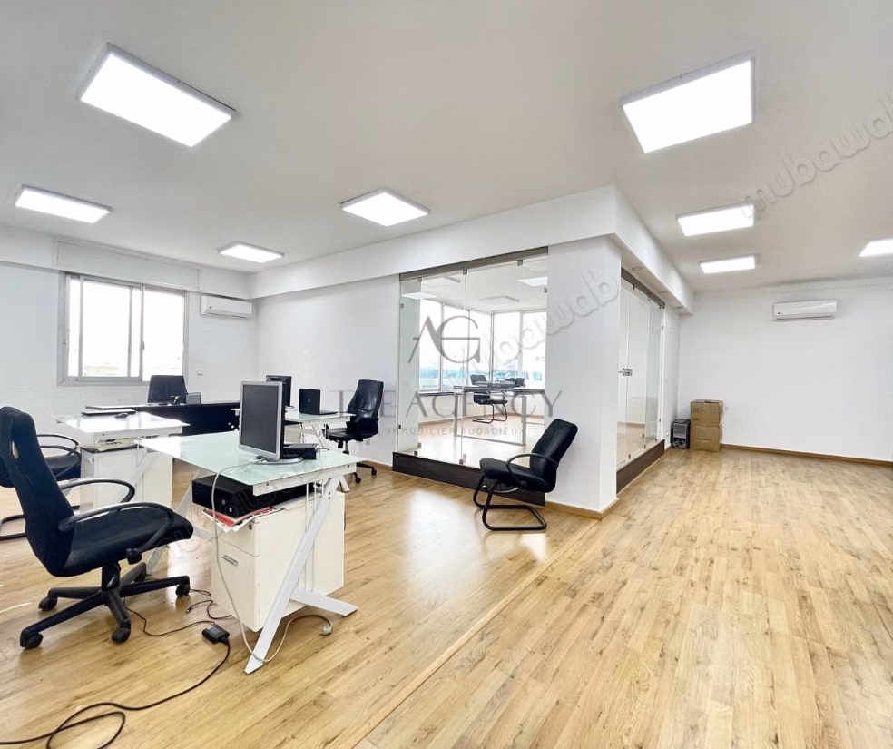 Maarif Muy Bonita Oficina en Venta