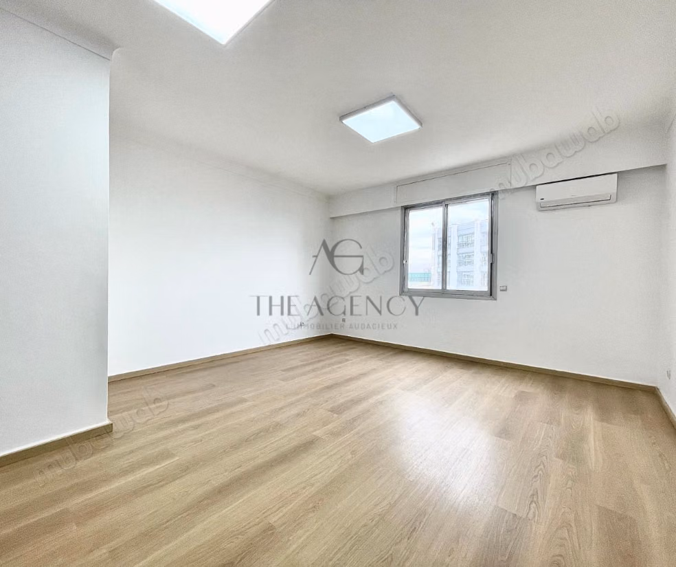 Maarif Muy Bonita Oficina en Venta