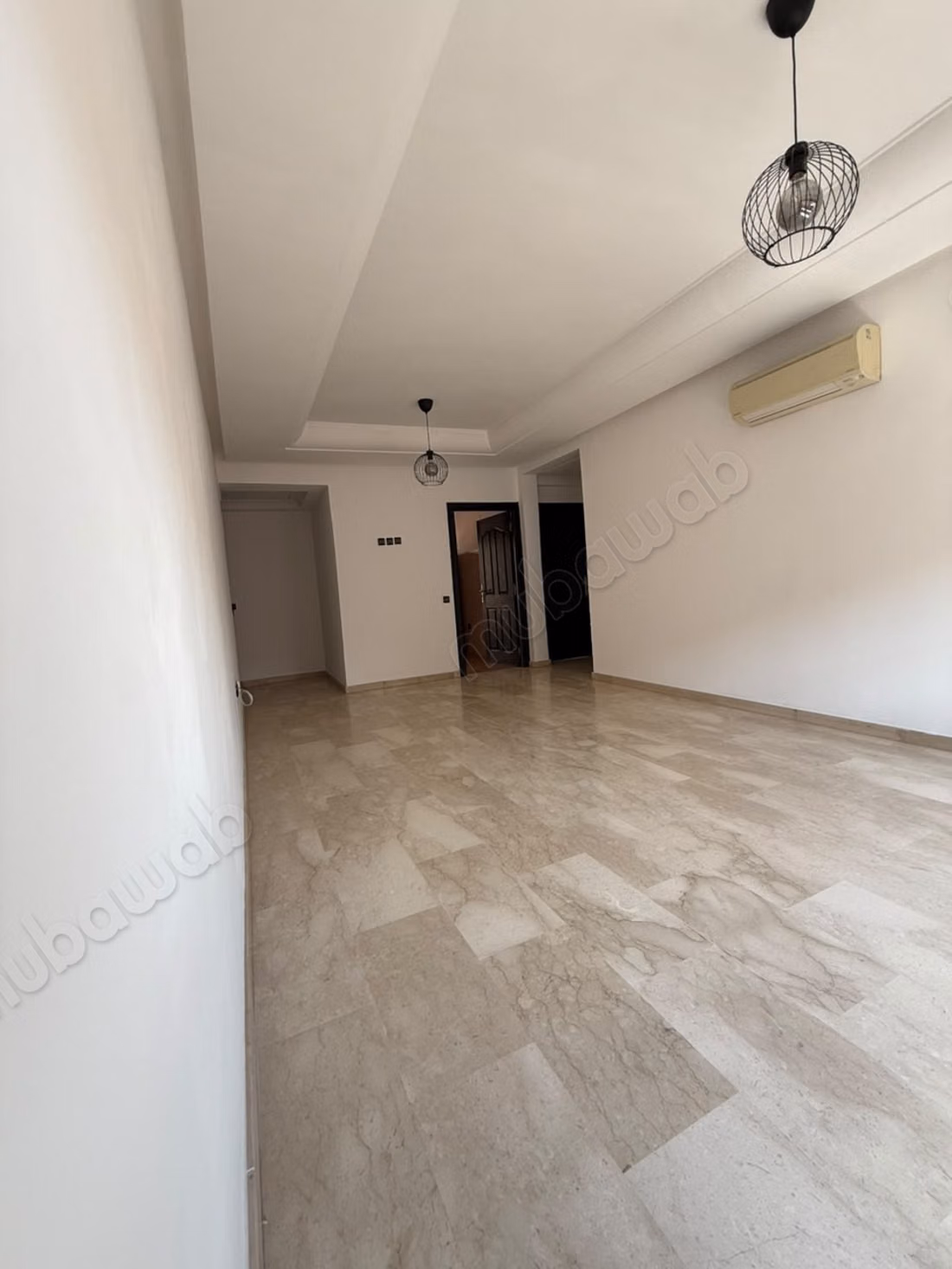 Bonito apartamento vacío en alquiler en Gueliz
