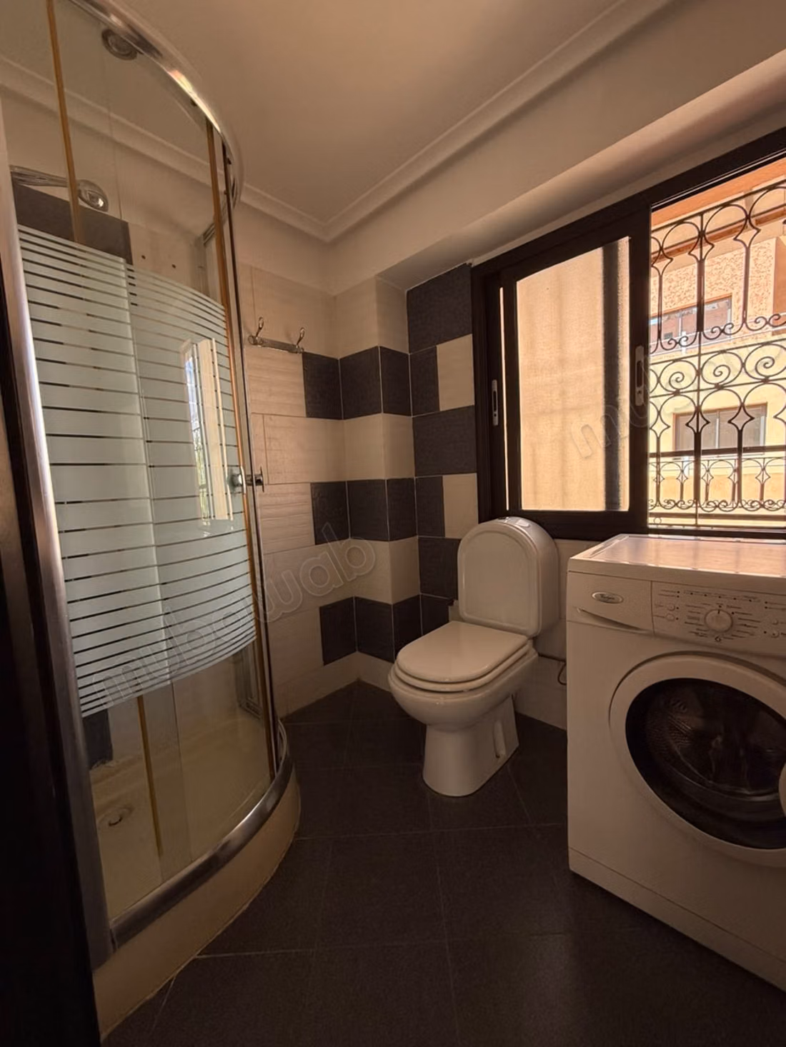 Bonito apartamento vacío en alquiler en Gueliz