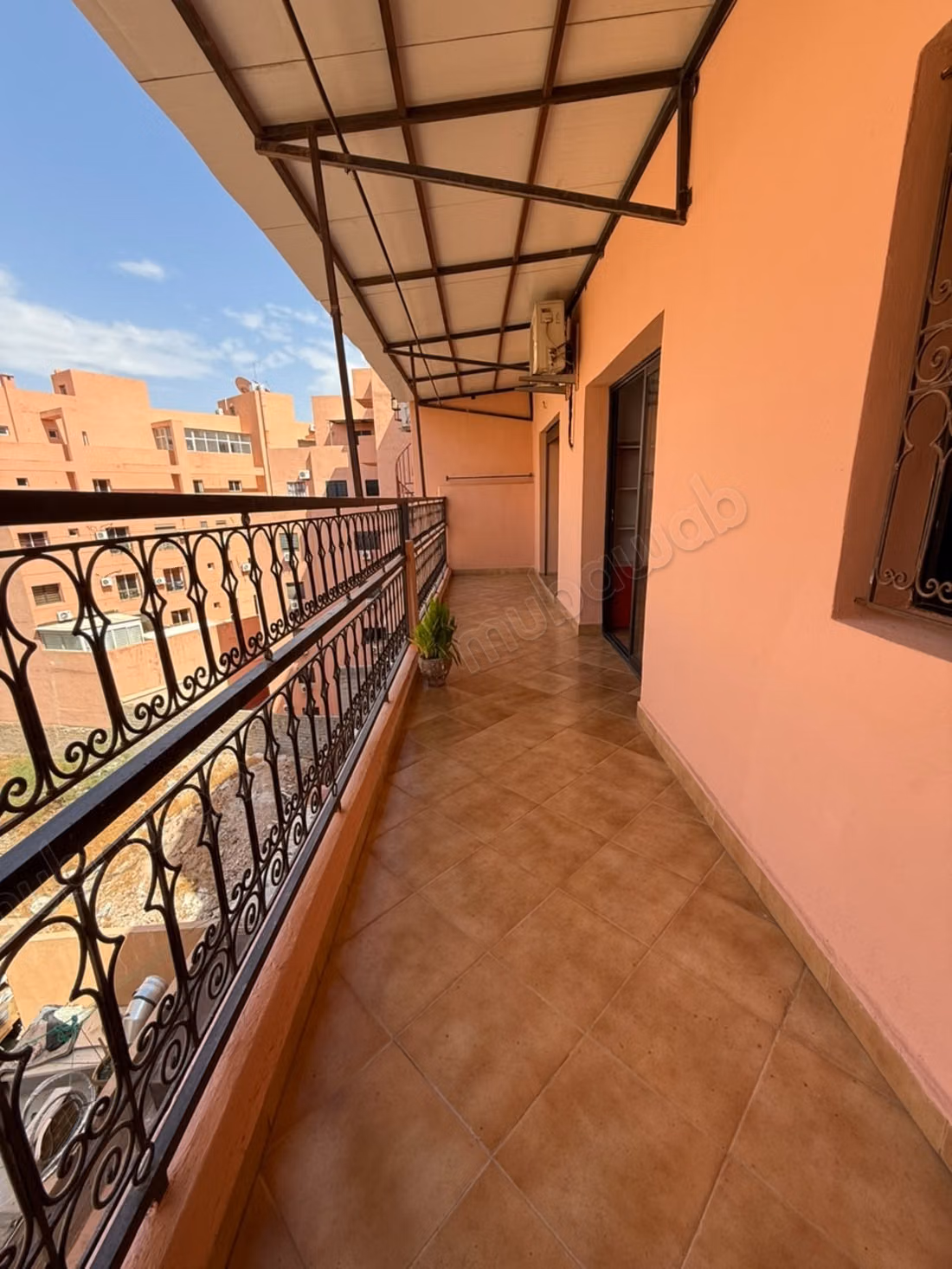 Bonito apartamento vacío en alquiler en Gueliz