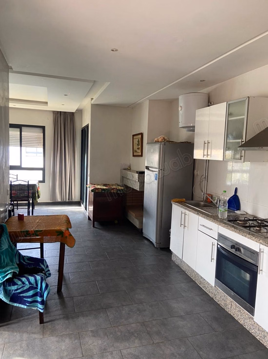 Beautiful apartment for sale in Dar Bouazza. 2 beautiful bedrooms. Well furnished