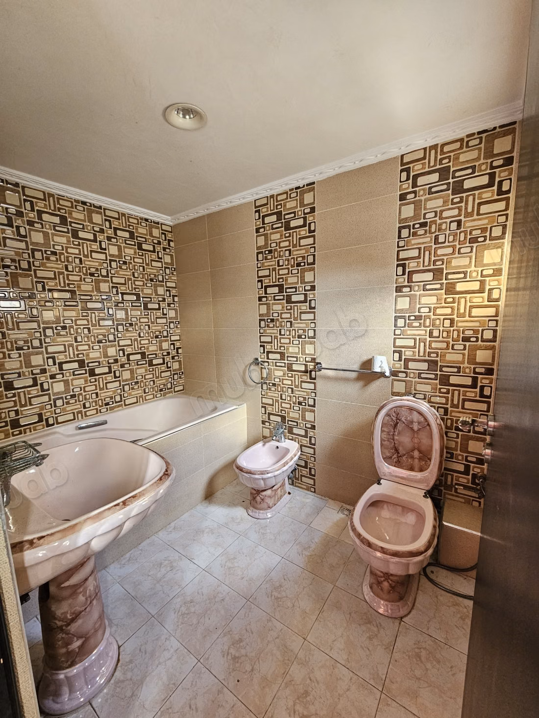 Apartamento en venta en Maarif. 4 habitaciones. Amueblado