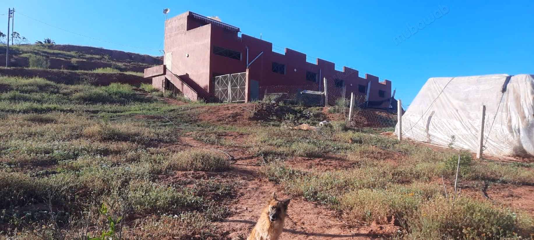 Finca en venta en Golf de Benslimane. Superficie de 438 m². Garaje