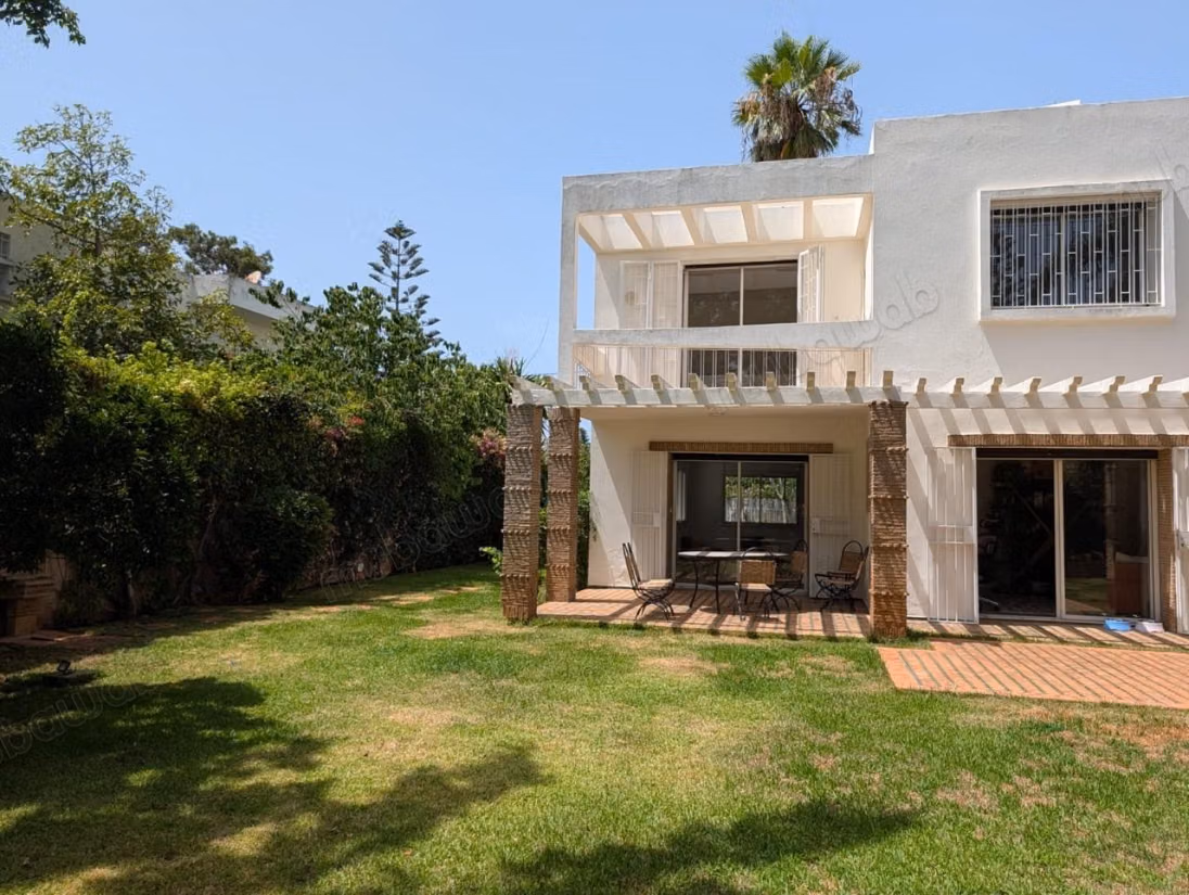 Villa en location meublée à Souissi