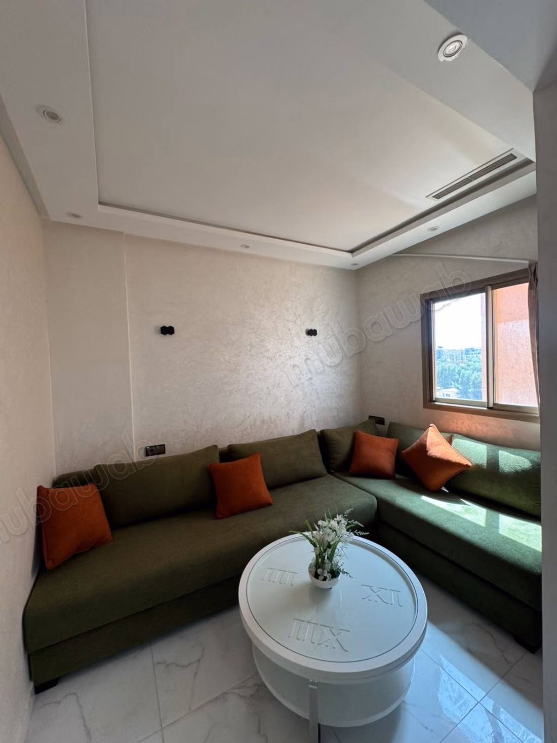 Apartment for sale in Camp Al Ghoul. 4 large rooms. Well furnished