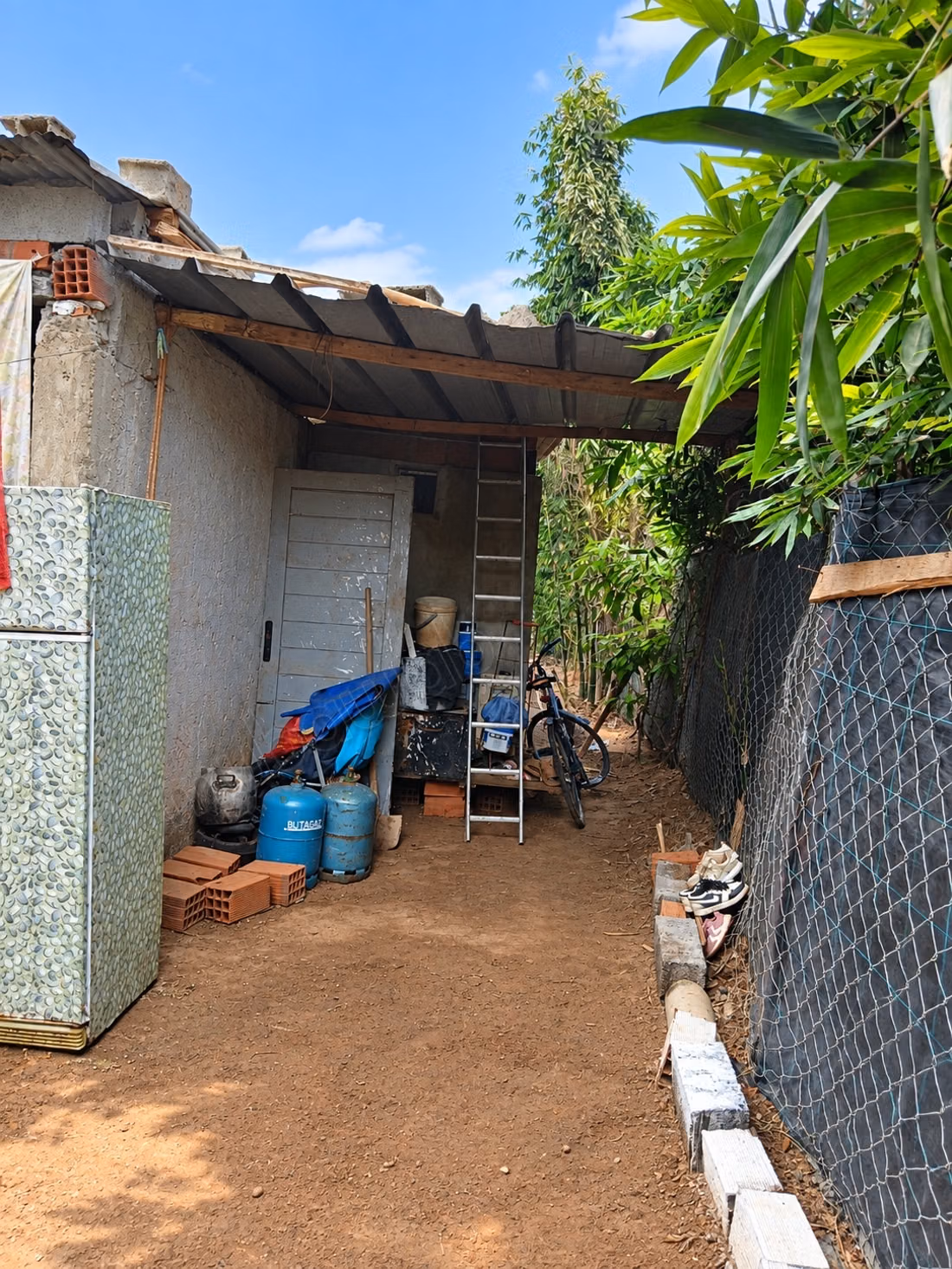 Geweldig huis te koop in Sidi Taybi. 2 prachtige kamers. Stevige deur
